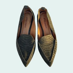 Jeffrey Campbell Black Matte Snakeskin Loafer Size 7 Leather Suede Classic Shoe